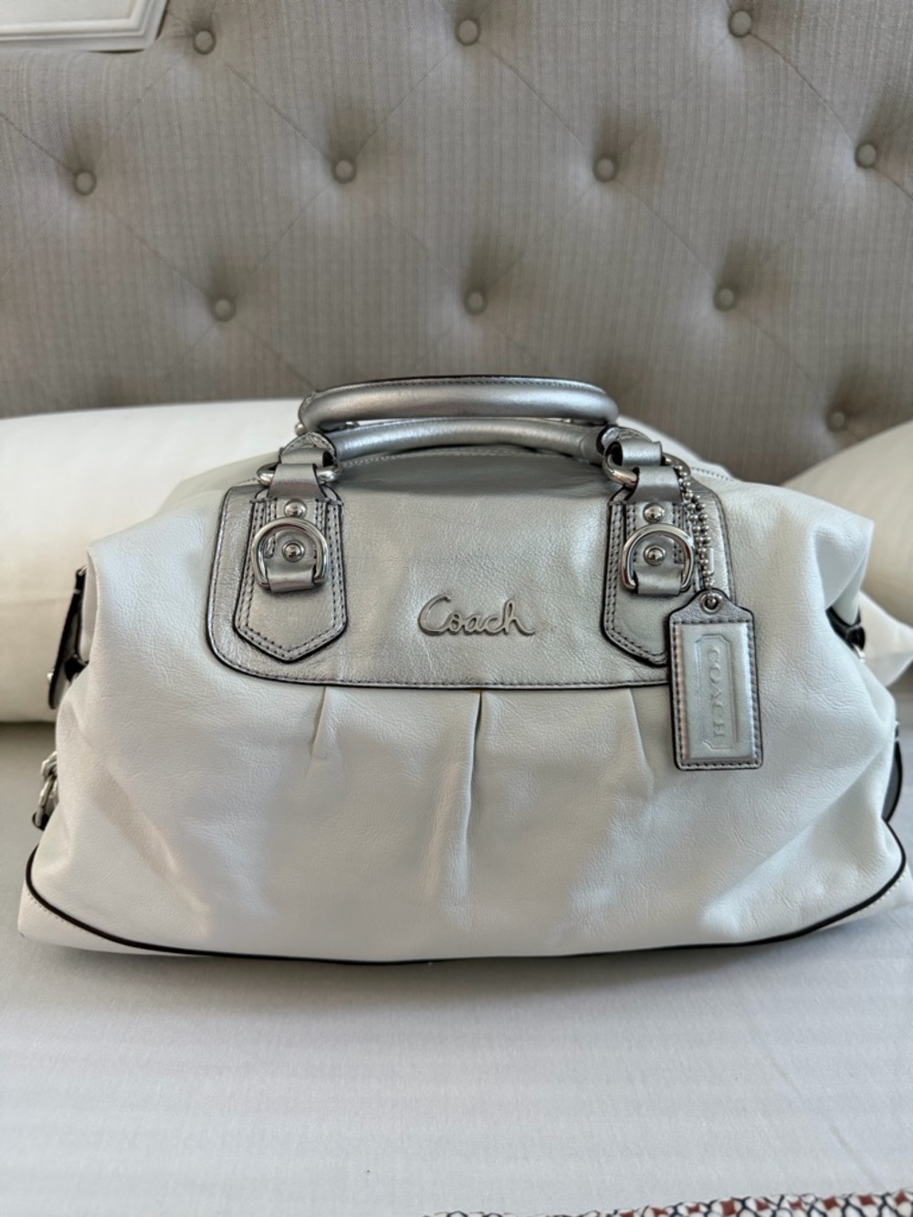 🤍 Coach White Leather Satchel with Silver Trim